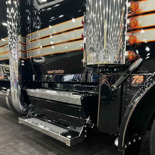 Tan Peterbilt 589 Cowl Set