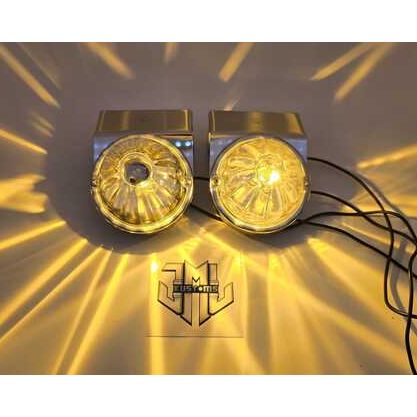 SS-1064 Universal Angled-Down Watermelon Light Bracket for Aero-Style Mirrors (T680, T680 Next Gen, T880, T660, 579, 567, 587)