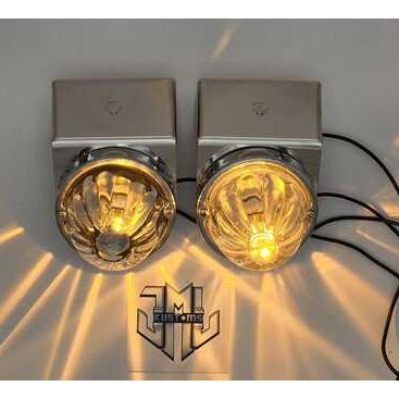 SS-1064 Universal Angled-Down Watermelon Light Bracket for Aero-Style Mirrors (T680, T680 Next Gen, T880, T660, 579, 567, 587)