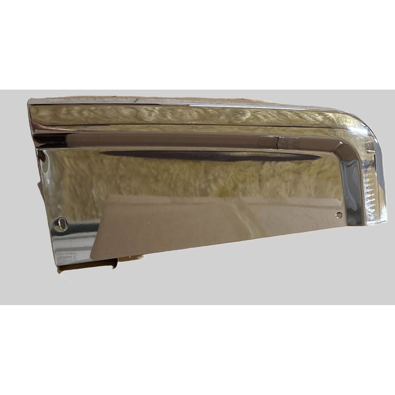 PAC-RKGP006 PACCAR TOP OF GRILL LEFT DRIVERSIDE (FITS L MODEL ONLY)