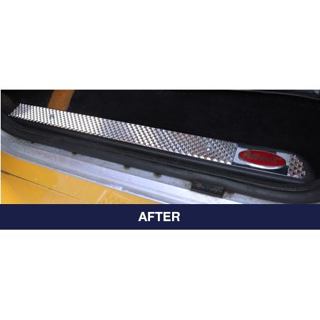 RW237-2-PETE Raised Diamond Cut Billet Door Sill Kit Peterbilt 389