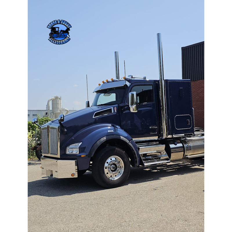 2.1-OE-ST-8-SS  Colorado-Style 8" Drop Stainless Visor (Fits all 2.1m cabs) 589,567,579,w990,t680,t880 VISOR Gray