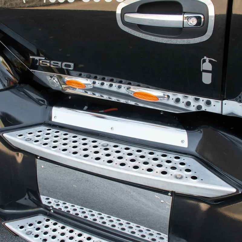 TK-1672 Kenworth T680 Front Upper Step Kick Plate Light Gray