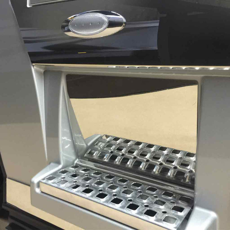 TV-1421 Volvo VN/VNL Lower Kick Plates (2006-2018) – Rear Exterior Trim Dim Gray