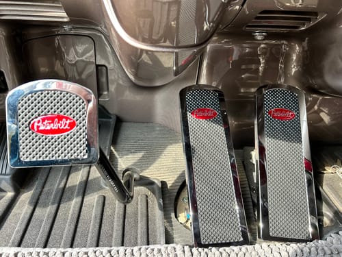 Dark Slate Gray billet aluminum Peterbilt 379 389 359 foot pedals with rubber insert red logo #RZ-PS3-PB-DEC red FOOT PEDALS