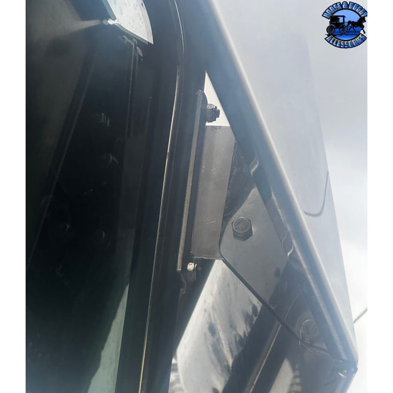 Rollin-low Peterbilt 389/379/388 13"x10" reverse bowtie #1014