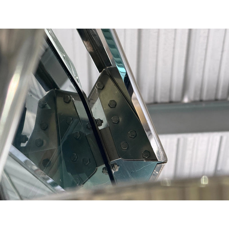 Peterbilt 10"x7" Rollin visera baja con pajarita inversa #1011